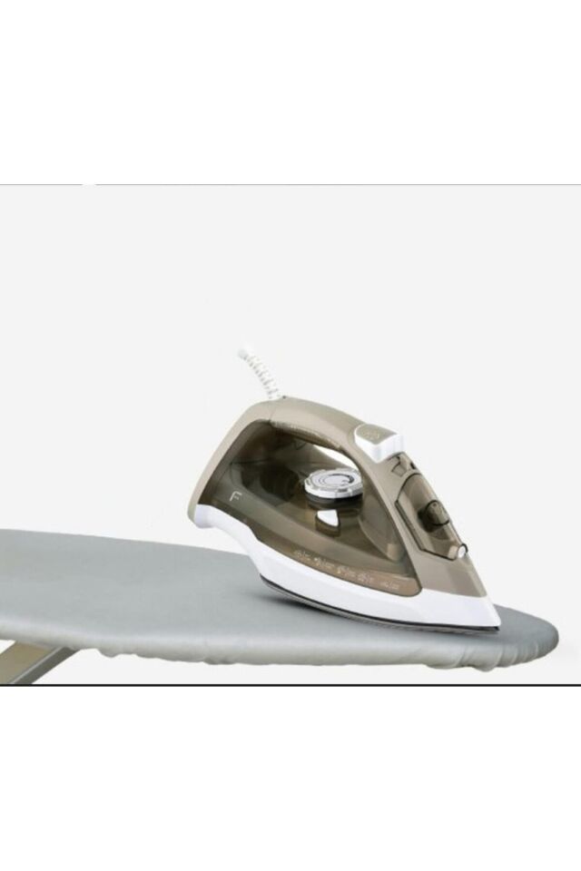 Brila Buharlı Ütü Kahverengi 2200W