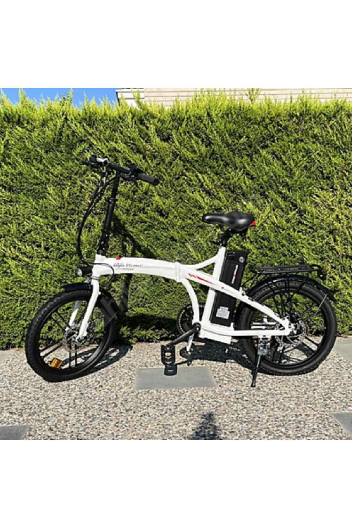 DS10 Pro Alfa Romeo R-1 Katlanabilir İnce Teker Elektrikli Bisiklet (Beyaz)