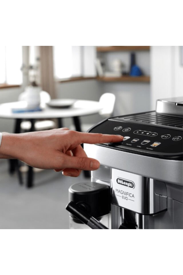 Delonghi Magnifica Evo Kahve Makinesi ECAM290.61.SB