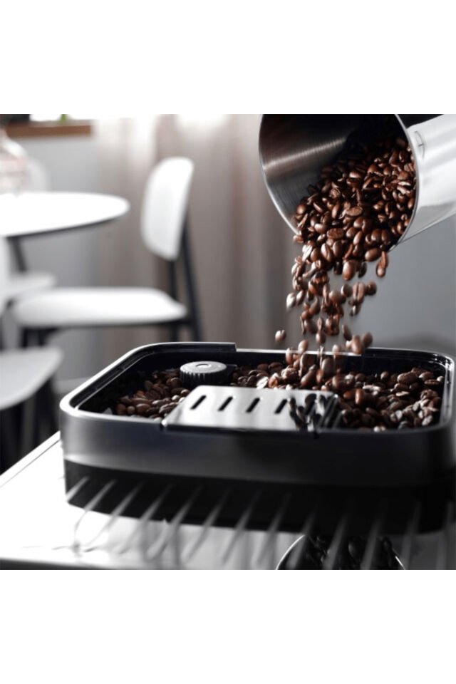 Delonghi Magnifica Evo Kahve Makinesi ECAM290.61.SB